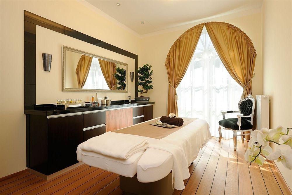 Hotel Gut Ising คีมิง ภายนอก รูปภาพ